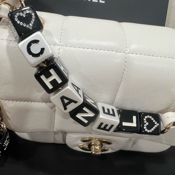 Chanel White mini Lambskin Monacoco crossbody Flap Bag - Picture 7 of 16
